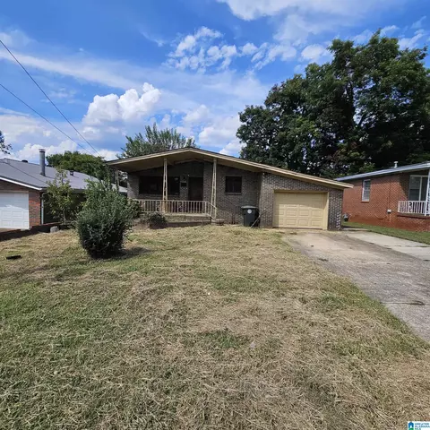 224 11th Ave SW, Birmingham, AL 35211