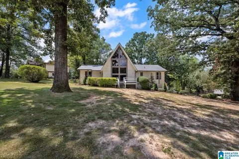 Exterior - 100 Cape Cod Cir, Alabaster, AL 35007 photo 2 of 6