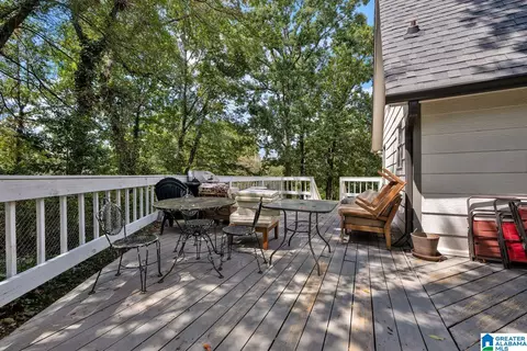 Exterior - 100 Cape Cod Cir, Alabaster, AL 35007 photo 6 of 6