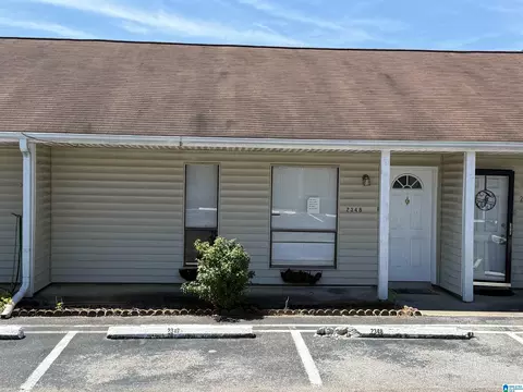 2348 Grayson Valley Dr #2348, Birmingham, AL 35235