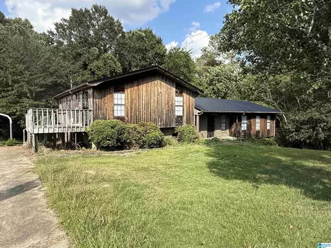 111 Crest Dr, Dora, AL 35062