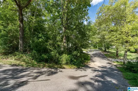 1900 Charlotte Dr #23 & 24, Hoover, AL 35226