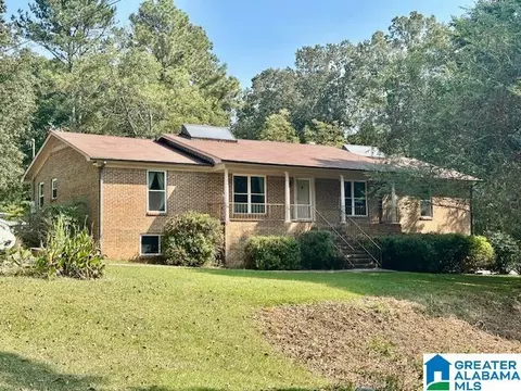 1512 Rainbow Ln, Warrior, AL 35180
