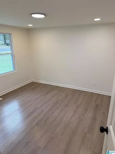 1618 Downs Rd, Mount Olive, AL 35117 photo 9