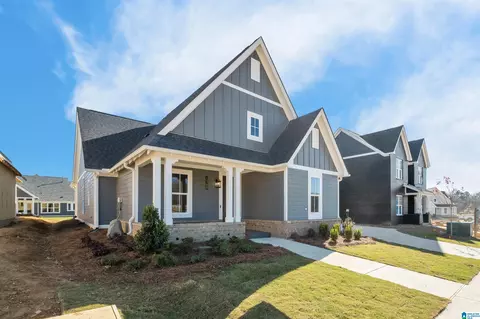2013 Butler Rd, Hoover, AL 35244