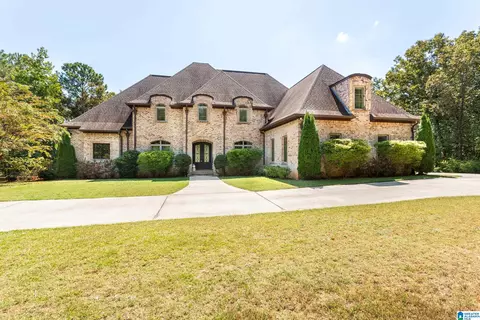 8479 Scott Dr, Trussville, AL 35173