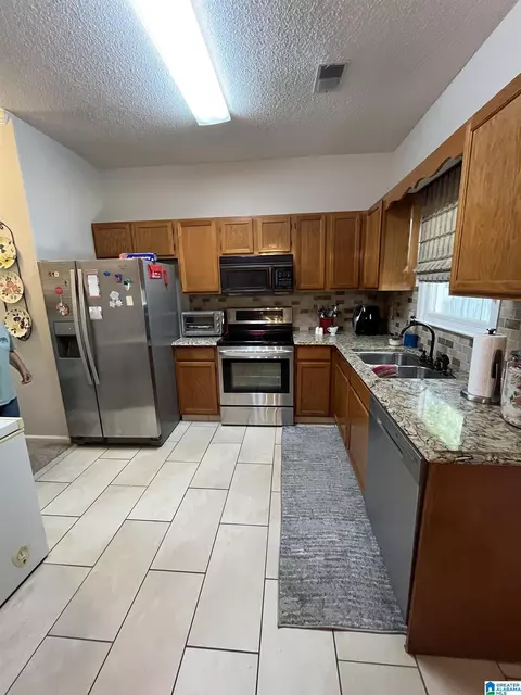 Kitchen - 106 Bethany Ln, Clanton, AL 35046 photo 1 of 3