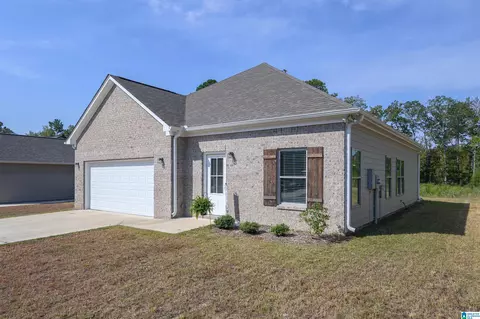 564 Troubadour Ln, Jasper, AL 35501