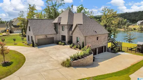 311 Southledge Pl, Birmingham, AL 35242