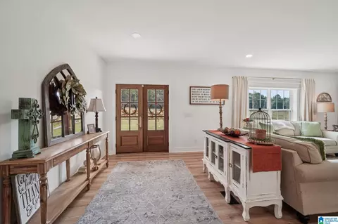 Entry Way - 65 Kudzu Rd, Oneonta, AL 35121 photo 1 of 4