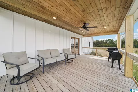 Exterior - 65 Kudzu Rd, Oneonta, AL 35121 photo 6 of 12