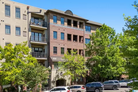 350 Hallman Hl #105, Homewood, AL 35209