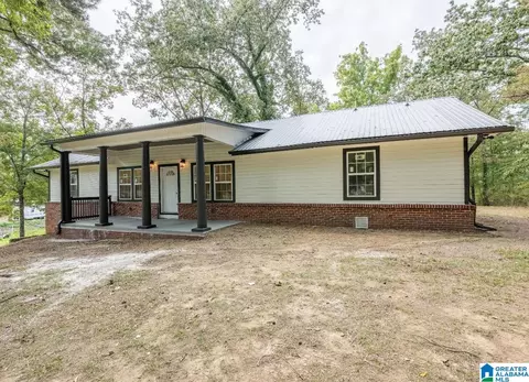 185 Hidden Cv, Jasper, AL 35503 photo 1