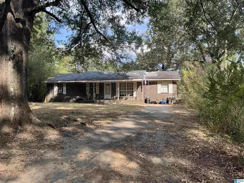 91 Jones St, Cordova, AL 35550