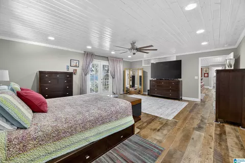 Bedroom - 1105 Lock 4 Rd, Riverside, AL 35135 photo 2 of 9