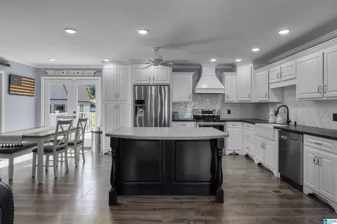 3203 Hudson St, Jasper, AL 35503 photo 8