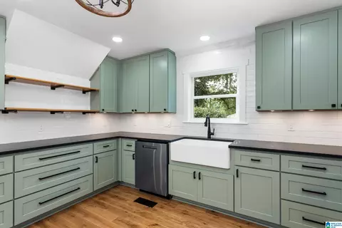 Kitchen - 167 Lock Haven Cir, Riverside, AL 35135 photo 1 of 3