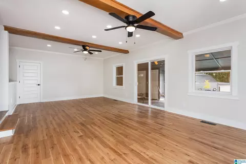 Living - 167 Lock Haven Cir, Riverside, AL 35135 photo 3 of 4