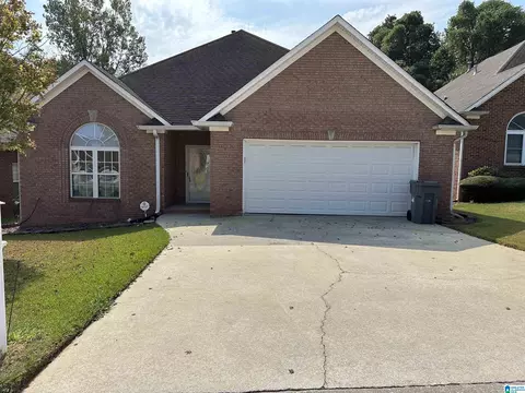 113 Annie Ln, Pleasant Grove, AL 35127