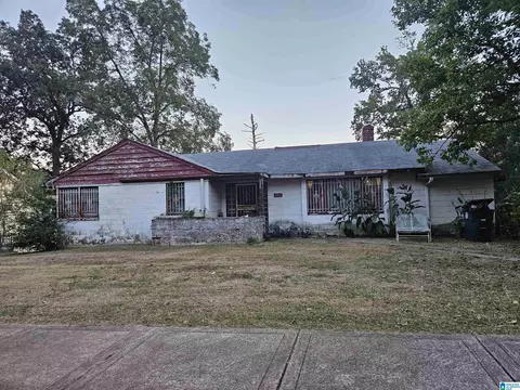 1511 Bush Blvd W, Birmingham, AL 35208