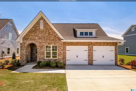 408 Gateshead Dr, Sterrett, AL 35147