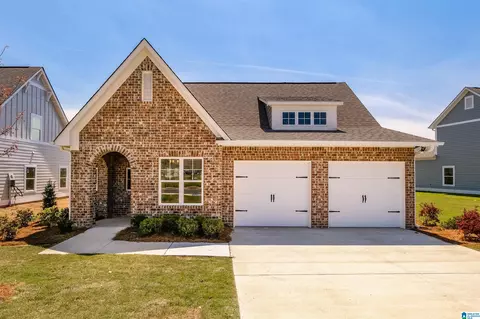 408 Gateshead Dr, Sterrett, AL 35147