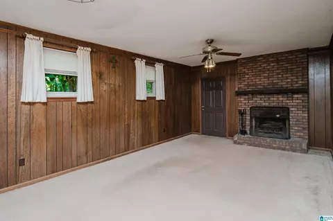 Living - 1807 Apache Way, Alabaster, AL 35007 photo 9 of 9