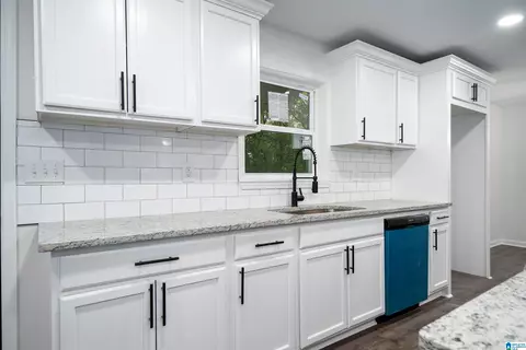 Kitchen - 312 Lehigh Rd, Trafford, AL 35172 photo 1 of 2