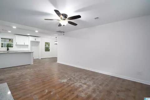 Living - 312 Lehigh Rd, Trafford, AL 35172 photo 2 of 6