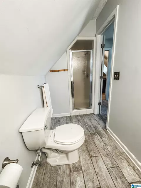 Bath - 103 Windover Dr, Clanton, AL 35045 photo 4 of 6
