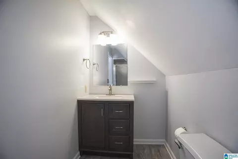 Bath - 103 Windover Dr, Clanton, AL 35045 photo 2 of 6
