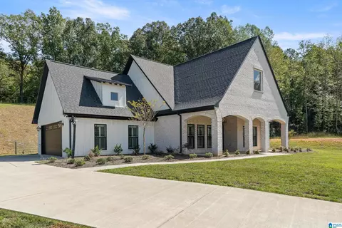 345 Jacobs Loop, Trussville, AL 35173