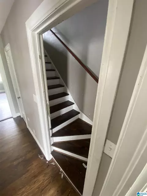 Entry Way - 901 7th St W, Birmingham, AL 35204 photo 1 of 4