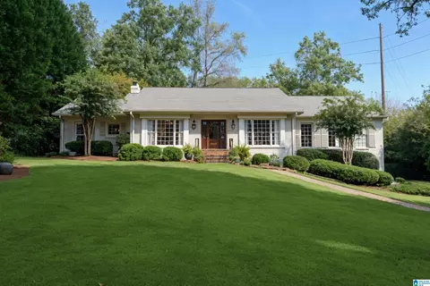 3696 Rockhill Rd, Mountain Brook, AL 35223
