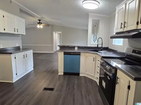 89 Pine Tree Dr, Locust Fork, AL 35097 photo 13