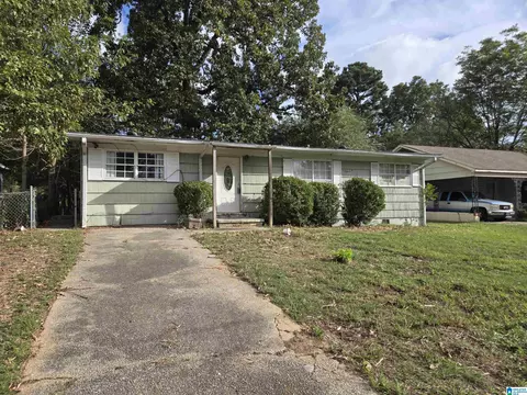 1117 Carol Cir, Midfield, AL 35228