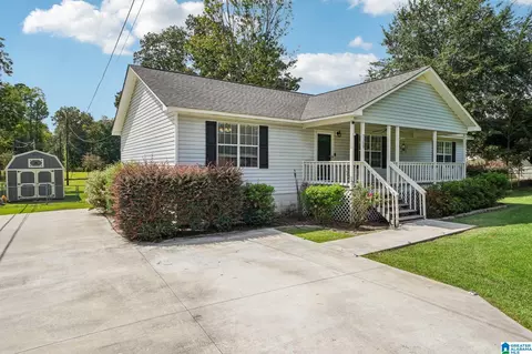 5388 Memory Ln, Mount Olive, AL 35117 photo 2