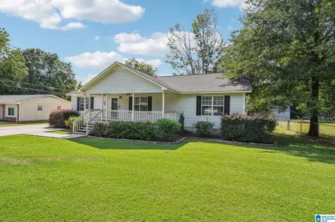 5388 Memory Ln, Mount Olive, AL 35117 photo 3