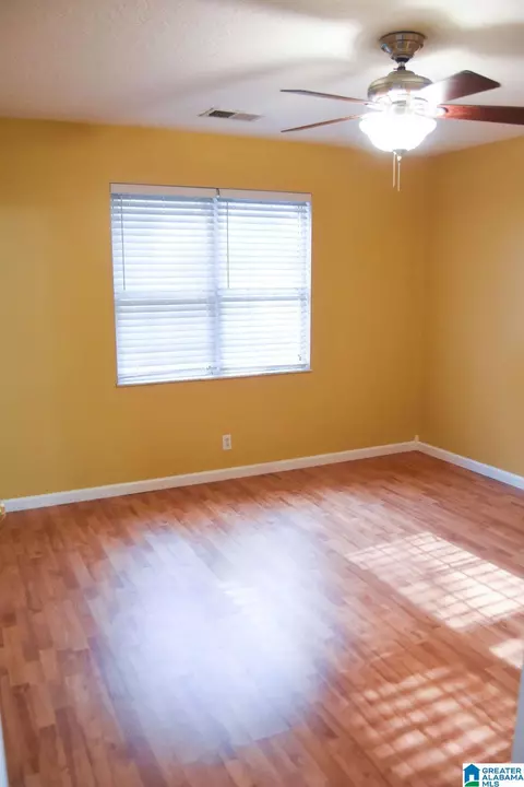 Bedroom - 506 Quarry Rd, Glencoe, AL 35905 photo 1 of 4