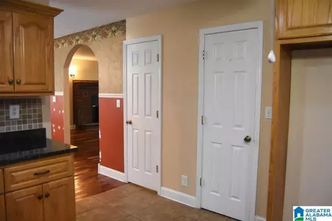 Entry Way - 506 Quarry Rd, Glencoe, AL 35905 photo 8 of 11