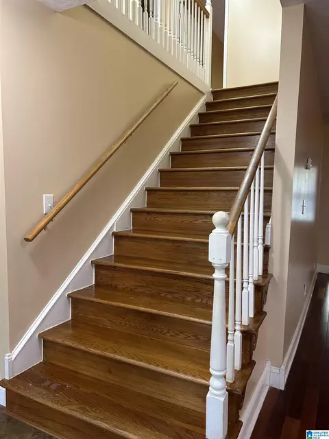Entry Way - 506 Quarry Rd, Glencoe, AL 35905 photo 5 of 11