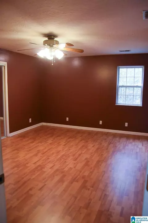 Bedroom - 506 Quarry Rd, Glencoe, AL 35905 photo 4 of 4