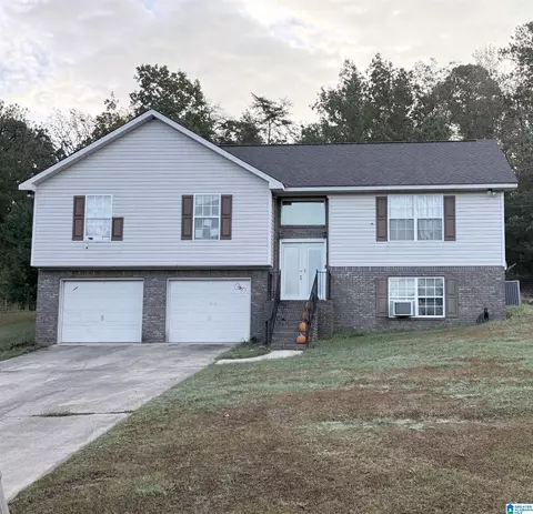 10488 Rolling Valley Dr, Cottondale, AL 35453