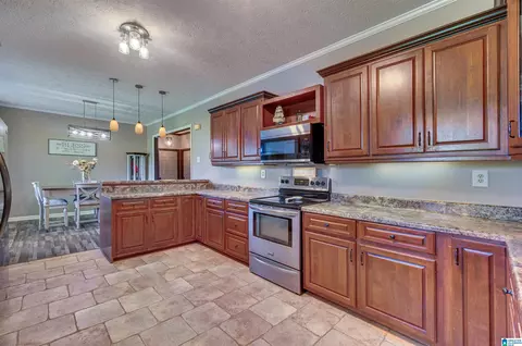 Kitchen - 600 County Road 464, Clanton, AL 35046 photo 6 of 6