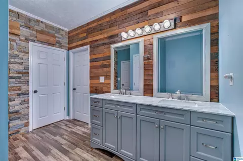 Bath - 600 County Road 464, Clanton, AL 35046 photo 1 of 4