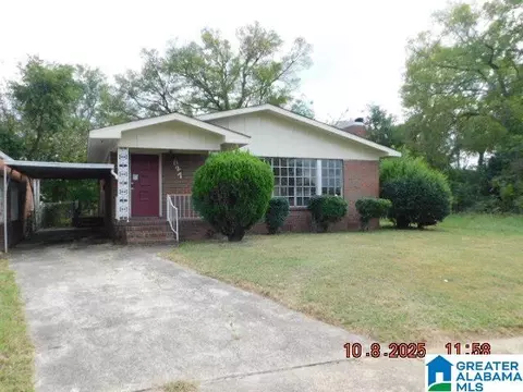 827 60th St, Fairfield, AL 35064