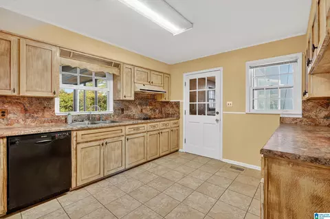 910 5th St W, Jasper, AL 35501 photo 19