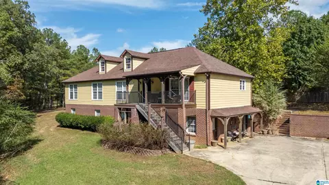 4110 Lee Roy Ln, Bessemer, AL 35022