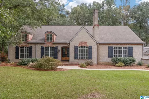 180 Hidden Lakes Ln, Munford, AL 36268