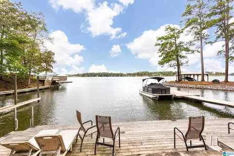 265 Lakeland Hills Dr, Talladega, AL 35160